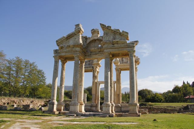 アフロディーテ神殿　アフロディシアス　遺跡