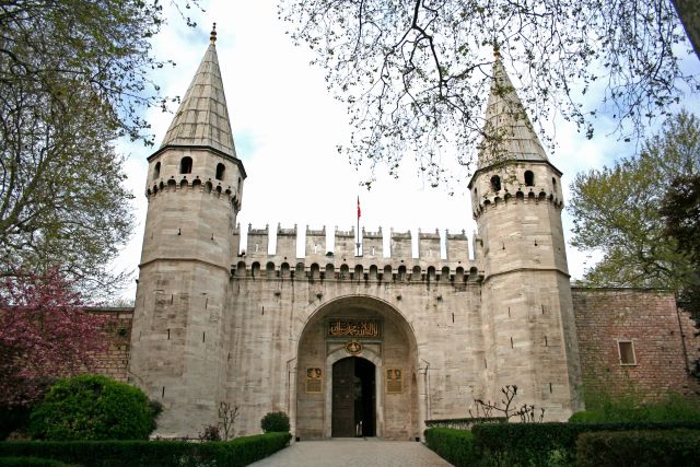 トプカプ宮殿はオスマン帝国皇帝達380年の居城！見逃せない観光 