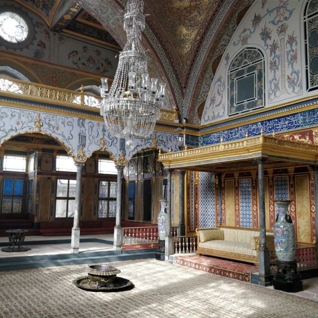 トプカプ宮殿　スルタンの謁見室