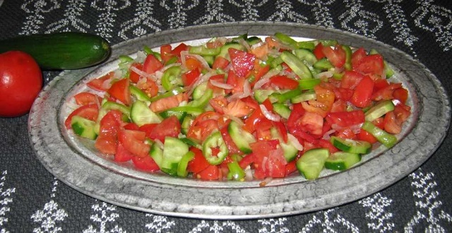 チョバンサラタス　トルコ　サラダ