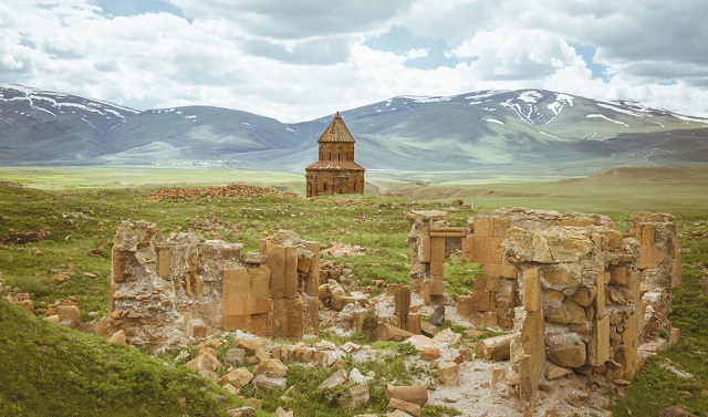 アニの古代遺跡　トルコ　世界遺産